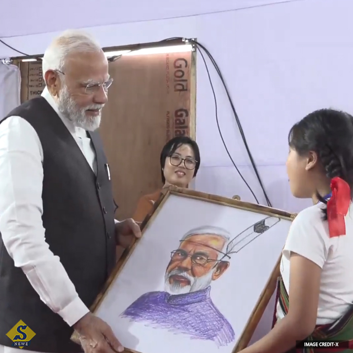 Modi-meets-Kuki-community-in-Churachandpur