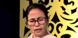 ‘জাগো বাংলা’র শারদ সংখ্যার সূচনায় গাইলেন মুখ্যমন্ত্রী