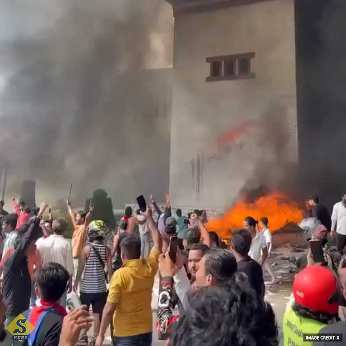 অশান্ত নেপাল, দিল্লি-কাঠমান্ডু সব বিমান বাতিল 