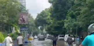 ২৪ ঘণ্টা পরেও জলযন্ত্রণা কলকাতায়
