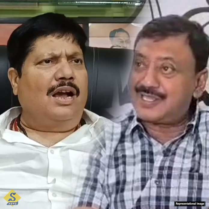 নেপালের প্রসঙ্গ টেনে অর্জুনের মন্তব্য, থানায় থানায় এফআইআর