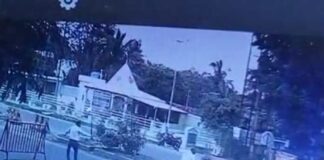 ট্রাফিককে ধাক্কা গাড়ির, ভয় ধরানো সিসিটিভি ফুটেজ