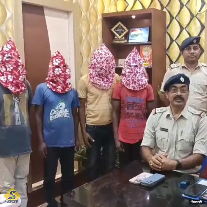 হরিপালে বাজেয়াপ্ত ৫১৫ কেজি শব্দবাজি , ধৃত ৪