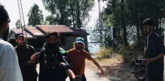 পাক অধিকৃত কাশ্মীরে সেনার গুলিতে মৃত ৮ বিক্ষোভকারী