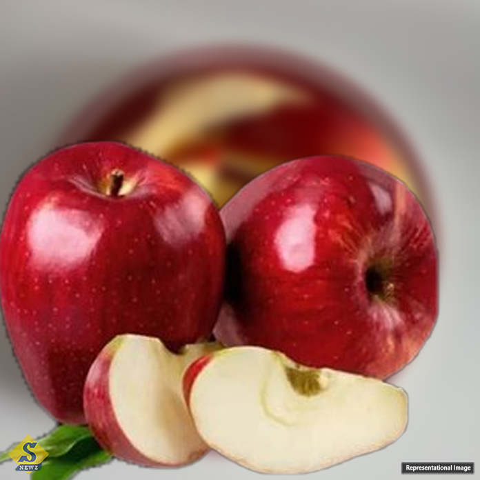 Apple-every-morning-on-an-empty-stomach
