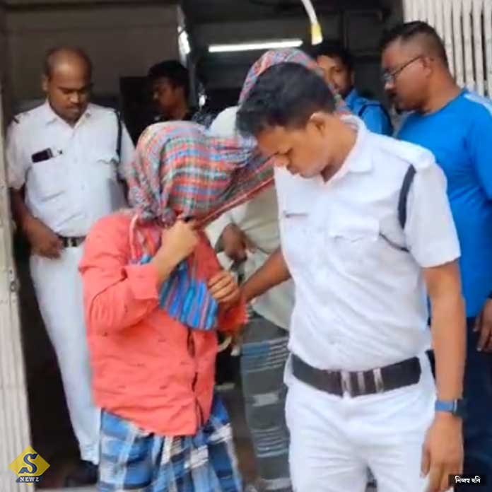 এবার ভাঙড়, পুলিশের হাত কামড়ে খুবলে নিল মাংস