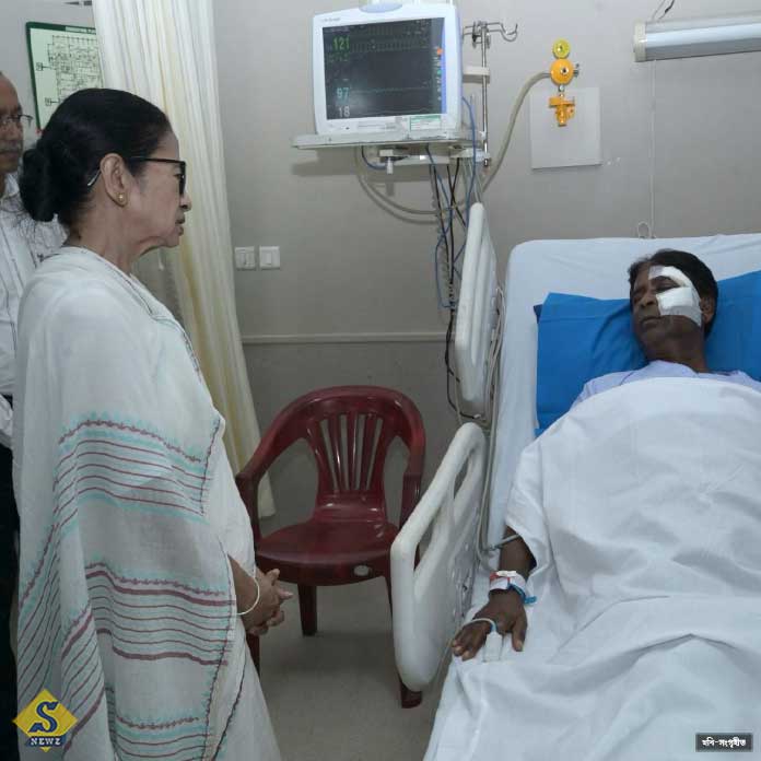 Chief-Minister-went-to-see-the-affected-Khagen,-but-not-Shankar (1)