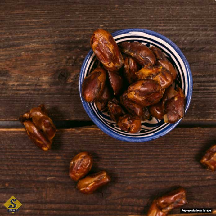 Dates-on-an-empty-stomach-every-day