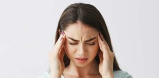 মাইগ্রেনের ব্যথা বাড়ে অভ্যাসে