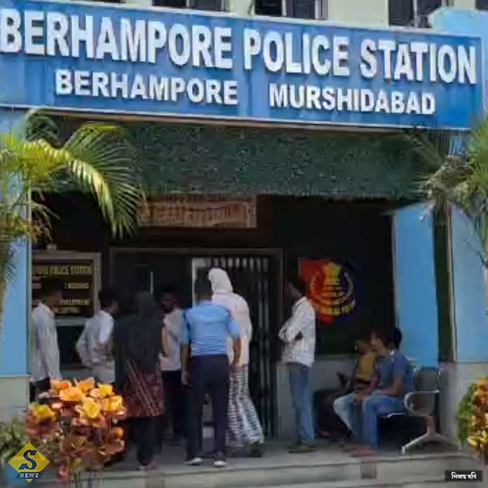 ঠাকুর দেখানোর অছিলায় নাবালিকাকে গণধর্ষণ, ধৃত ৩