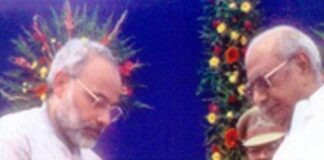 সরকারের শীর্ষ পদে ২৪ বছর, স্মৃতিচারণ মোদীর