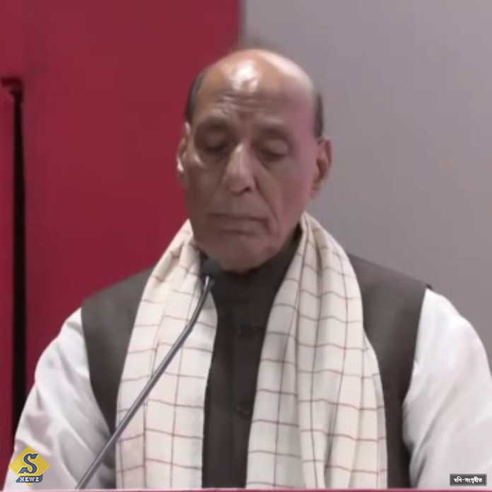 Pakistan-army-at-Sir-Creek-border,-Rajnath-warns