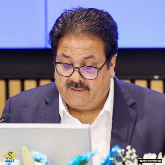 Rajeev-Shukla-r-akroman-a-dishehara-Naqvi