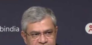 স্মাটফোনে চিনকে মাত দিয়েছে ভারত: অশ্বিনী