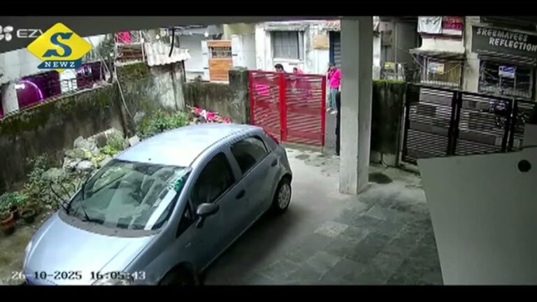 ক্যাফের আড়ালে হুক্কা পার্লার, প্রতিবাদে মার