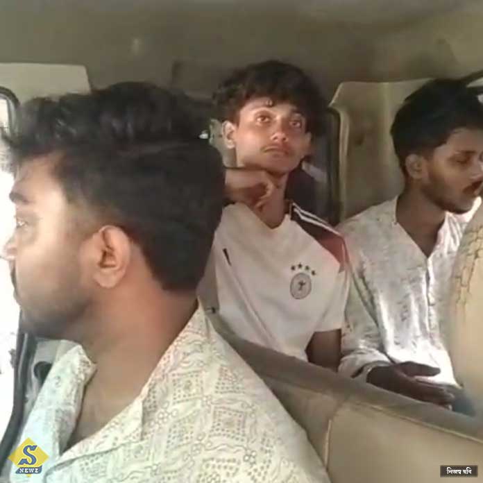 mod-er-asore-bondhu-mara-gache