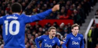 ইউনাইটেডকে হারাল ১০ জনের এভারটন