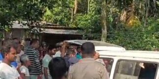 এসআইআর আতঙ্কে জলপাইগুড়ি-বারাসতে মৃত্যুর অভিযোগ