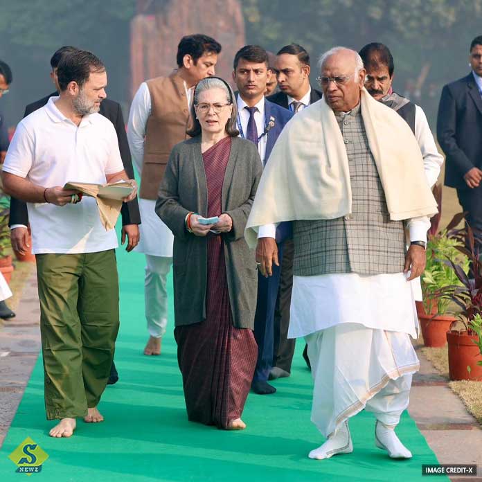 ইন্দিরা গান্ধীর জন্মদিবসে শ্রদ্ধায় কংগ্রেস 