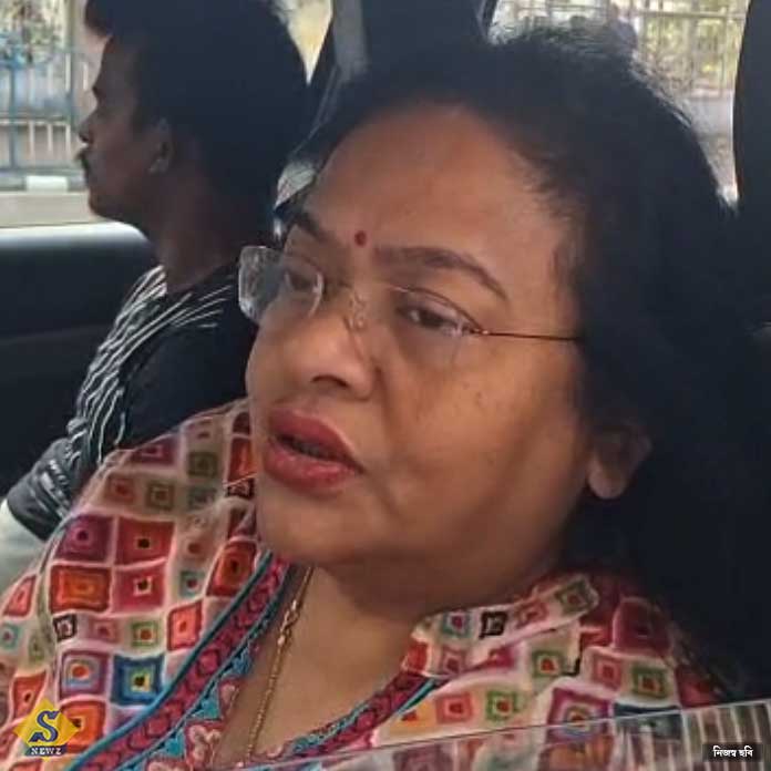 রাজনীতিতে আজ শত্রু, কাল বন্ধু : রত্না