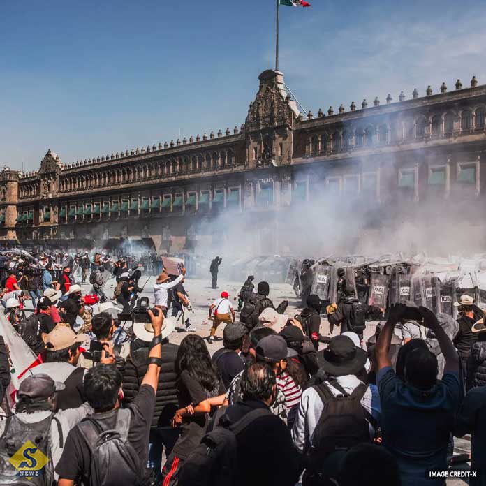 Mexico-120-injured-in-anti-government-Gen-G-protests