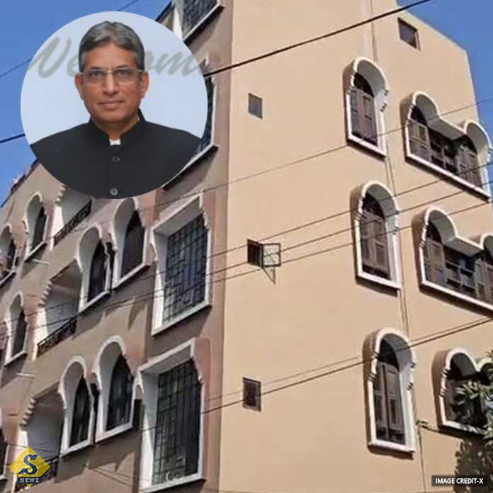 Notice-to-demolish-the-ancestral-home-of-the-chairman-of-Al-Falah