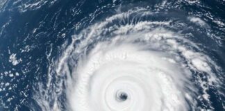 ঘূর্ণিঝড় সেনিয়ার সরাসরি প্রভাব পড়বে না বাংলায়