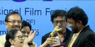 সেরা বাংলা ছবি পড়শি, শ্রেষ্ঠ পরিচালক শ্রীলঙ্কার ললিত