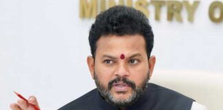 বিমান ভাড়া বেঁধে দিতে পারে না সরকার : নায়ডু