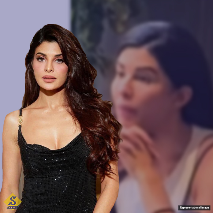 জ্যাকলিনের গোপন ভিডিও