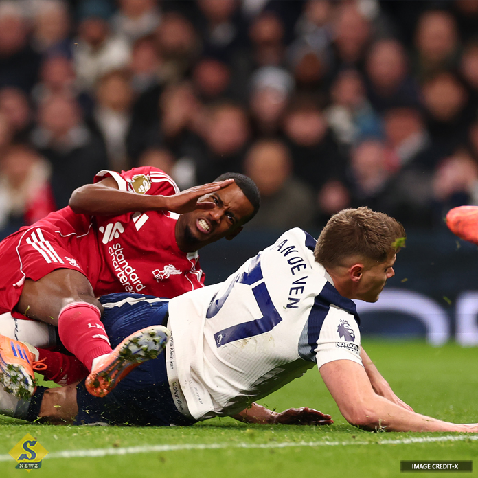 Liverpool's-Isaac-is-feared-to-have-a-broken-leg