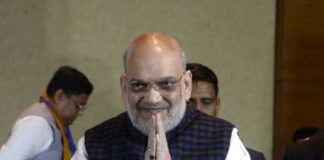 জেল খেটেছেন মন্ত্রীরা, টাকা গুনতে মেশিনও গরম হয়ে যায়: শাহ