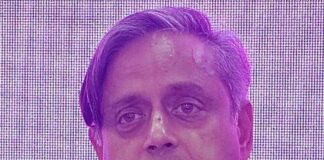 ত্রিপুরার ছাত্রহত্যায় নিন্দায় সরব থারুর