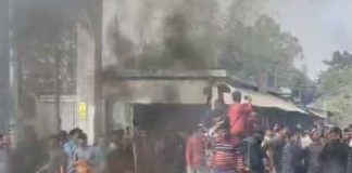 দিকে দিকে এসআইআর বিক্ষোভ, রণক্ষেত্র চাকুলিয়া