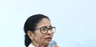 কৃষকদের ভাত মারলে ভয়ানক হয়ে যান, বার্তা মমতার