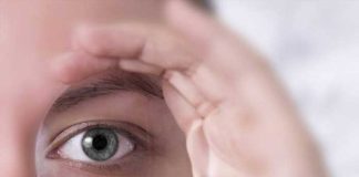 সমস্যা কিডনিতে, ইঙ্গিত দেবে চোখ