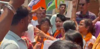 বিক্ষোভের মুখে পানিহাটির বিজেপি প্রার্থী