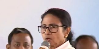 সব লুঠে নেবে, ফের মাতৃশক্তি ভরসা কার্ডে সরব মমতা