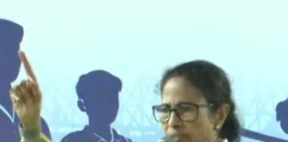 ছাপ্পায় বাহিনী শঙ্কা, মমতার তোপে ফের সাঁজোয়া গাড়ি