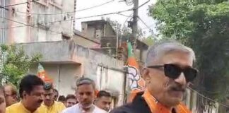 এনএসজি-র পোশাকে ভোটপ্রচারে বিজেপি প্রার্থী!