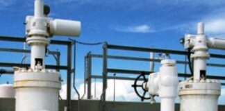 ১০০ ডলারের নীচে নামল অশোধিত তেলের দর