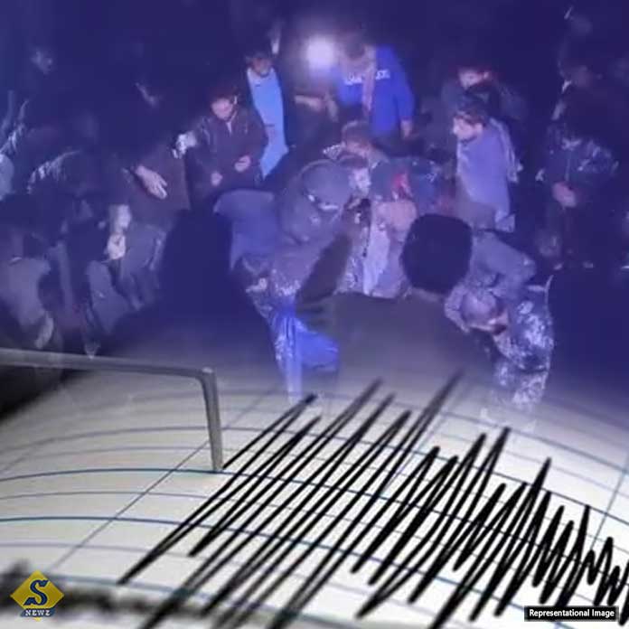 Earthquake-in-Afghanistan_8-Dead_Tremors-Felt-in-India-as-Well