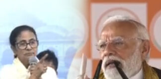 প্রচারে ‘মৎস্য-যুদ্ধ’ মোদী-মমতার