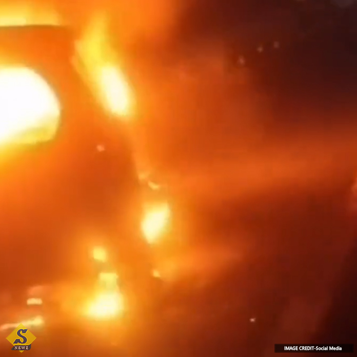 Five-members-of-the-same-family-died-when-a-moving-vehicle-caught-fire-on-the-Delhi-Mumbai-Expressway-in-Rajasthan's-Alwar.