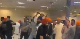 রণক্ষেত্র জার্মানির গুরুদ্বার!, আহত ১১