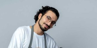 চুলে কত দিন পরপর ‘হেয়ার কাট’