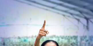 ’৯০ সালে মার খাওয়ার পর রান্নায় ঝাল খান না : মমতা