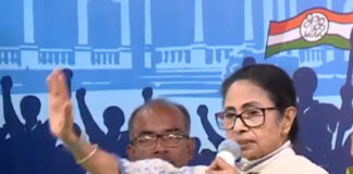 মমতার হুঁশিয়ারি, মনোনয়ন প্রত্যাহার মনিরুলের!