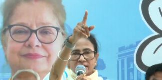 যাদবপুর বিশ্ববিদ্যালয়কে নিয়ে প্রশ্ন ছাত্রছাত্রীদেরই অপমান: মমতা