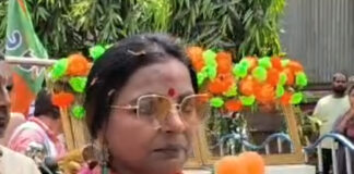 হাজরায় উত্তেজনা, পাপিয়ার মনোনয়নে মুখোমুখি তৃণমূল-বিজেপি